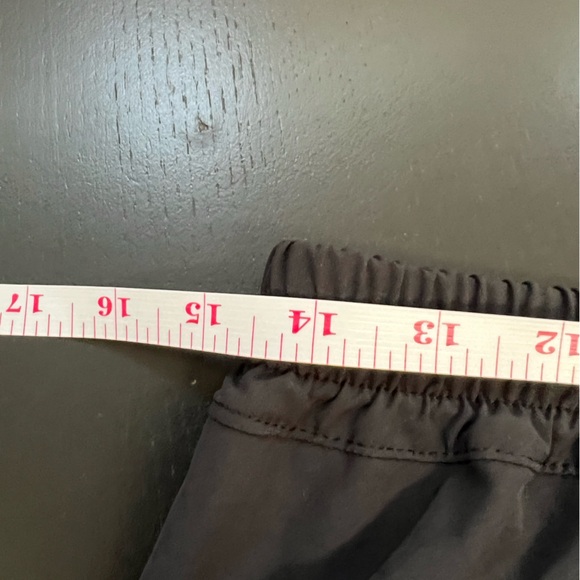 Humankind + Target Mens Athletic 6” Shorts - M - Picture 5 of 6